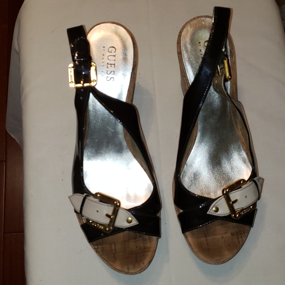 Guess wedges